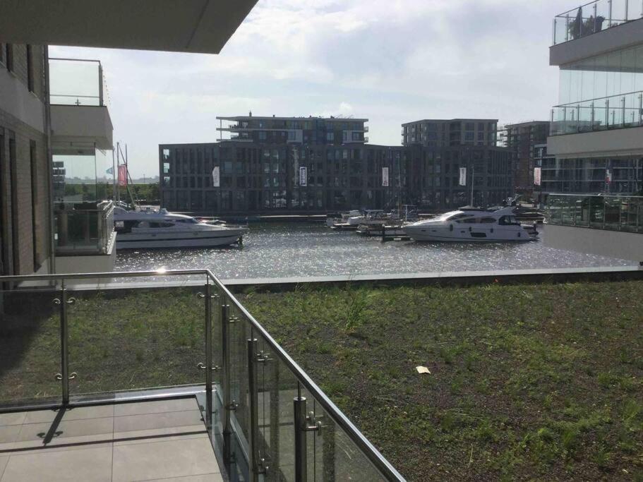 Fewo Pearl 207 Am Yachthafen Inkl. Tiefgarage Bremerhaven Exterior foto